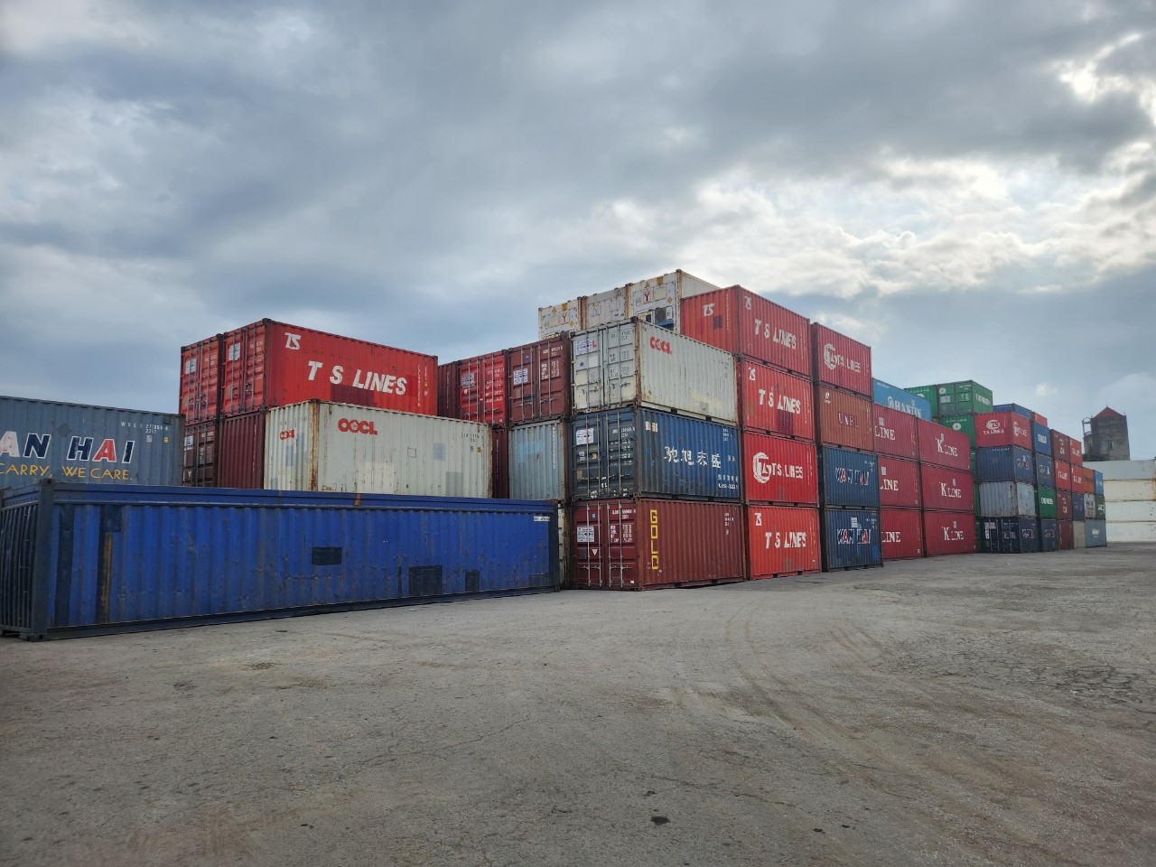 CÔNG TY CỔ PHẦN DỊCH VỤ VẬN TẢI CONTAINER HOÀNG SƠN