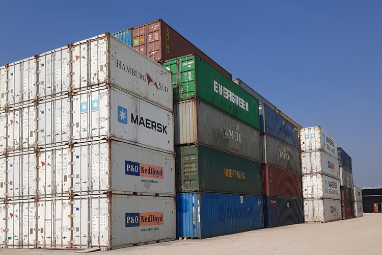 Bãi container Hoàng Sơn